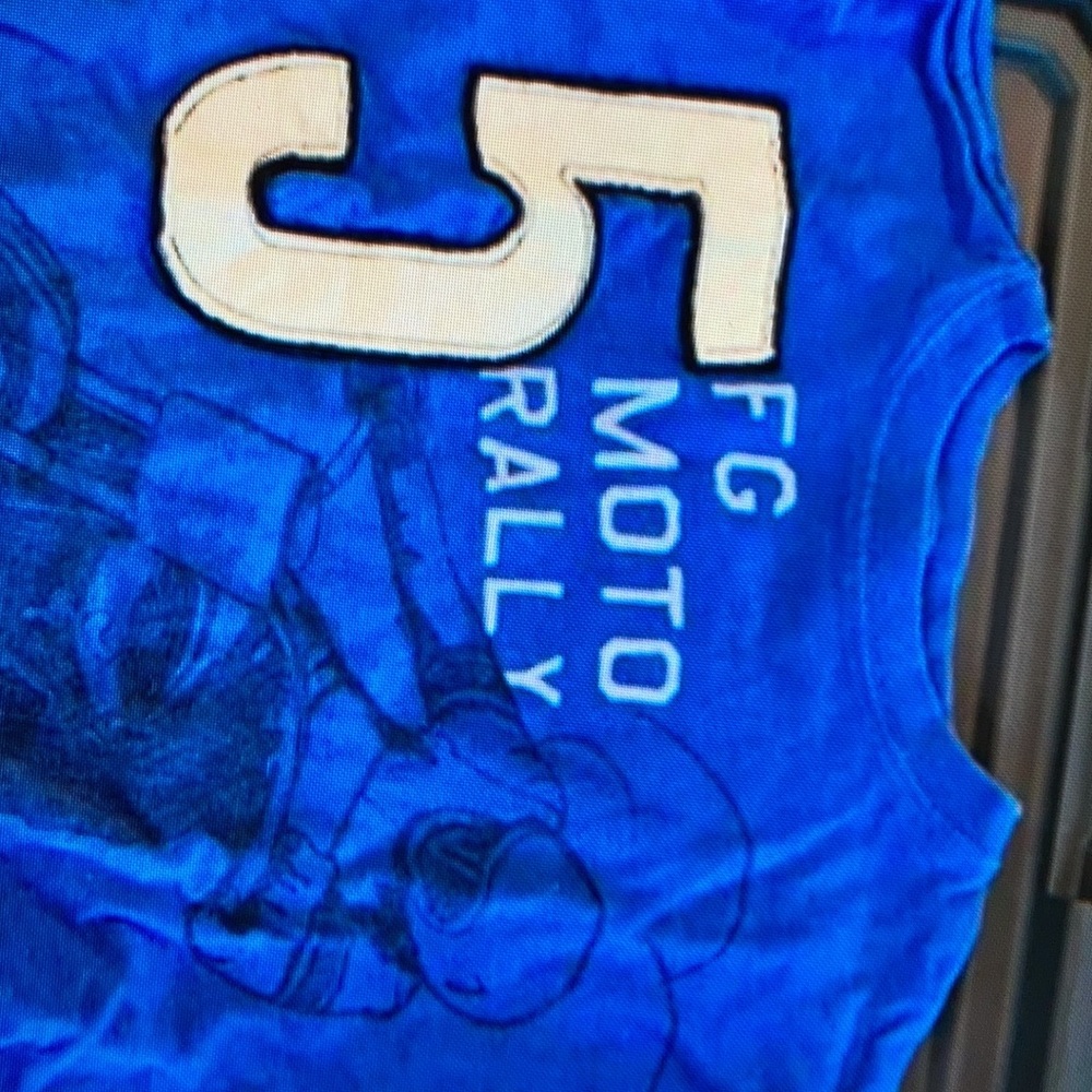 Design style rally sleeve shirt
